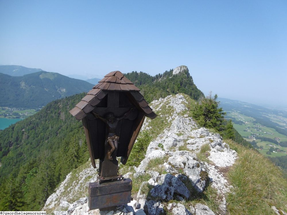 Gipfelkreuz Schatzwand - im Hintergrund der Schober